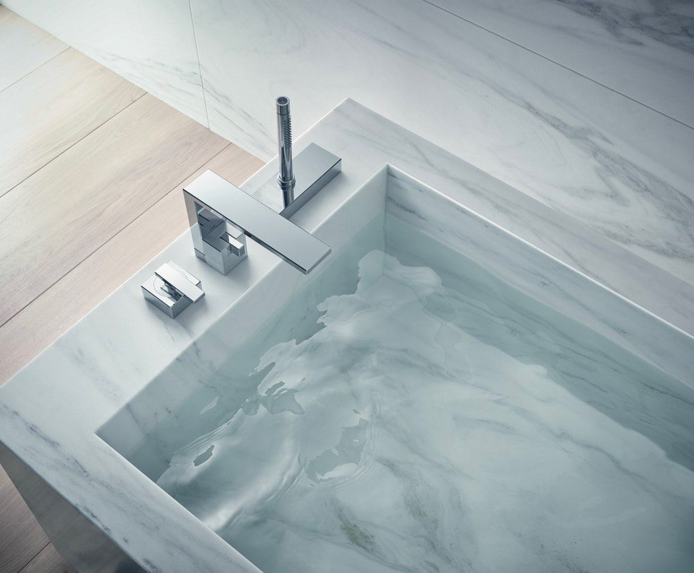 Bath Tub